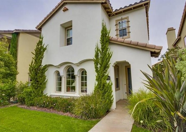 8472 Ednalyn Lane, San Diego, CA